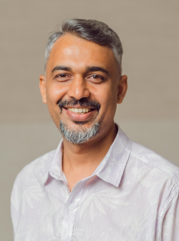 RIJU RAJAN . Senior Designer